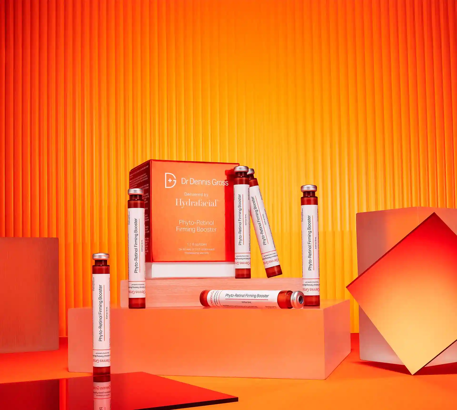 SHOT_02_BOOSTER_HERO_WITH_BOX 2 (3)